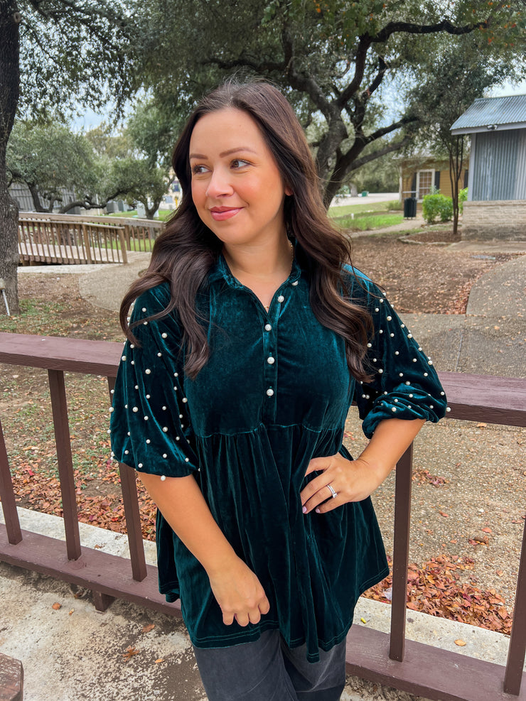 Mistletoe Moment Velvet Top - Hunter Green