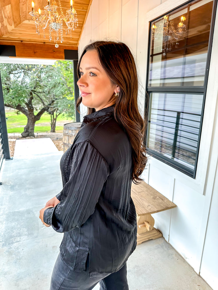 Champagne Toast Top - Black