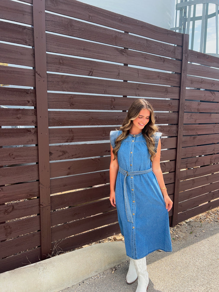 Simple Things Denim Dress – Casa Creek Boutique