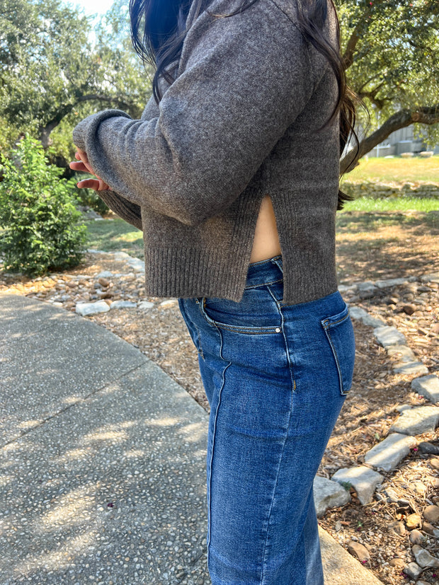Manor Crew Neck Cardigan - Mocha