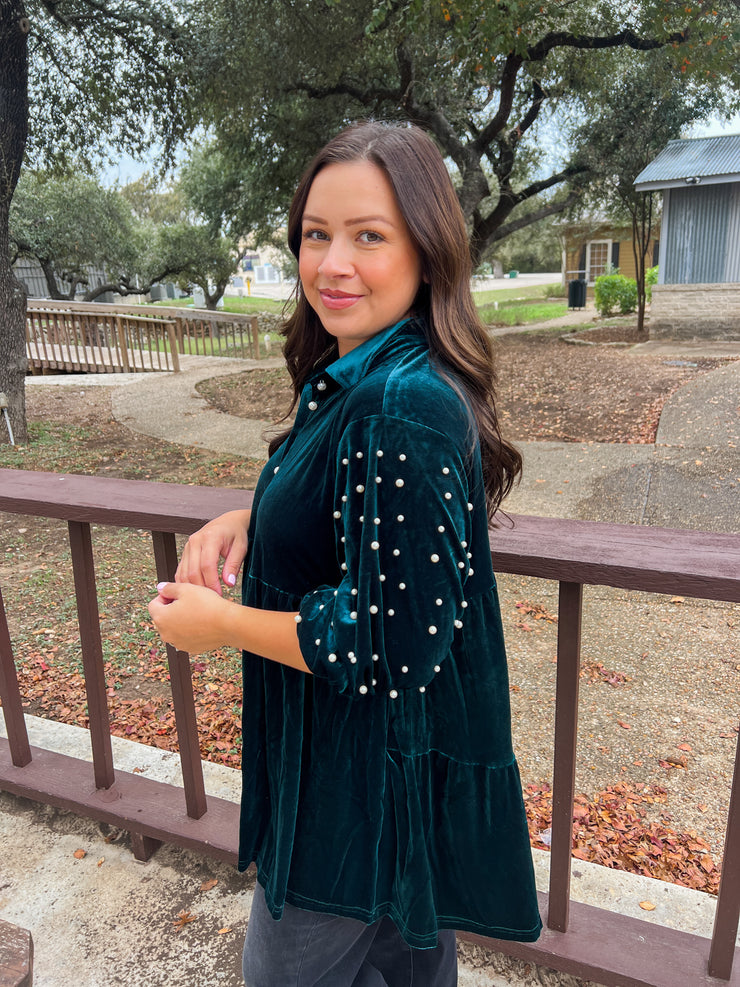 Mistletoe Moment Velvet Top - Hunter Green