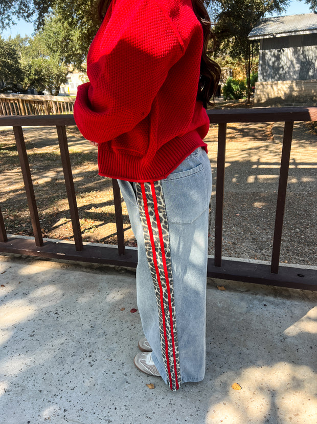 Side Leopard Accent Wide Leg Pants