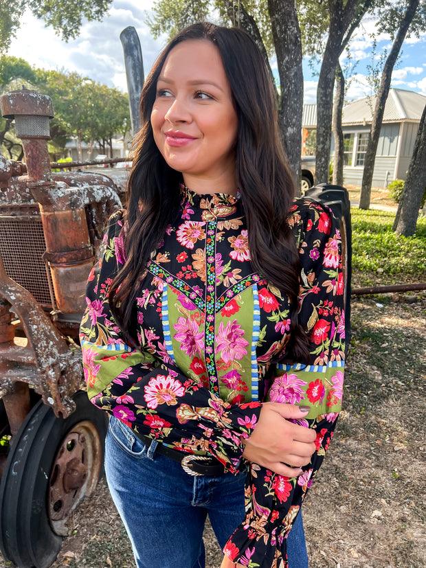 Chic Patterned Top