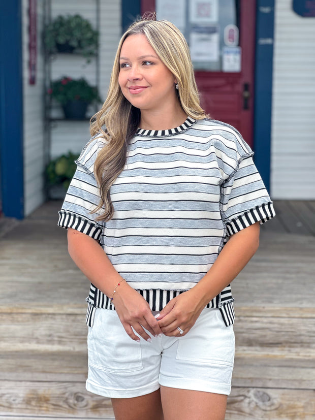 Contrasting Stripe Pullover Top - Black