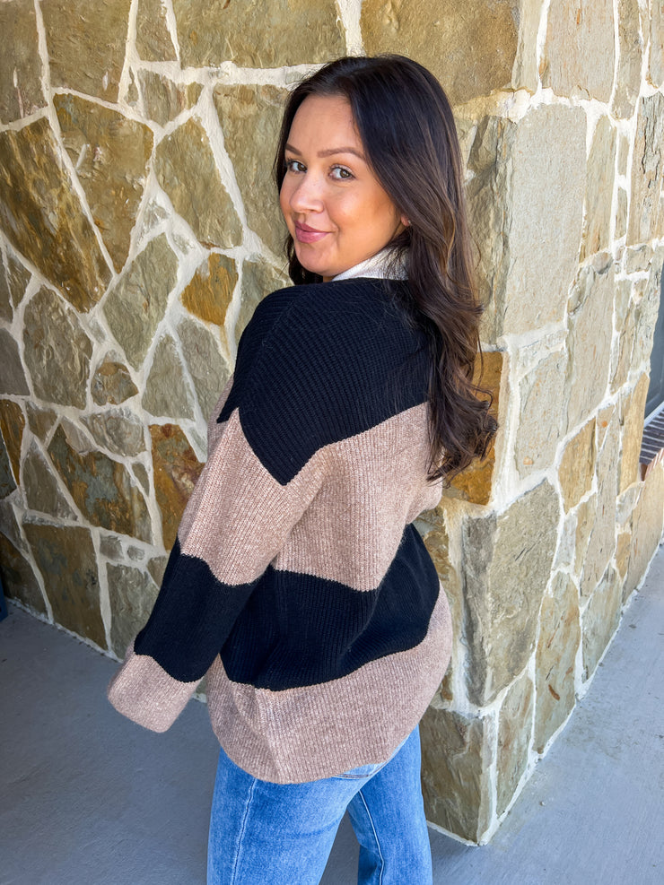 Wide Striped Contrast Sweater Knit Top