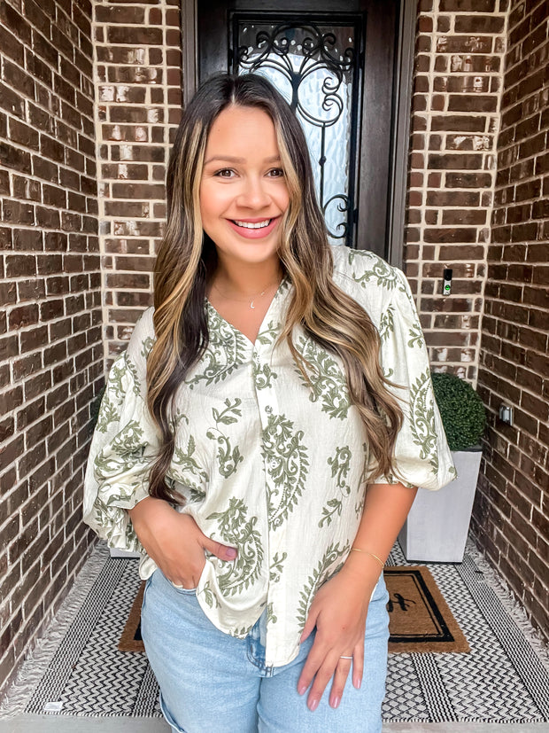 The Southern Winter Paisley Top - Sage