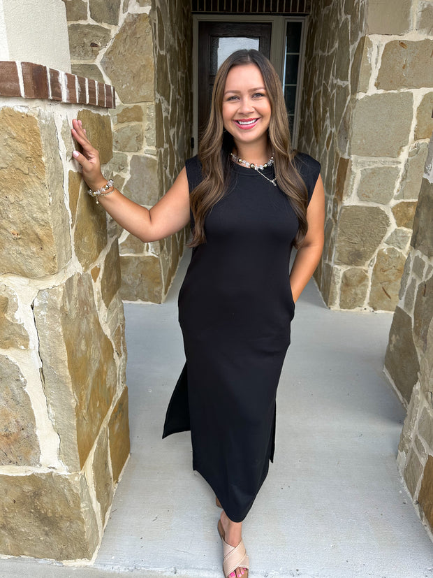 In Routine Classic Dress - Black