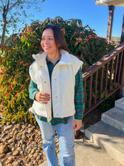 Winter Wanderer Sherpa Vest - White