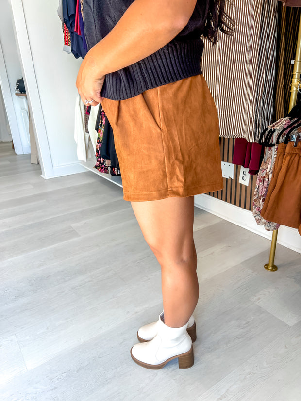 High Waisted Suede Shorts - Camel