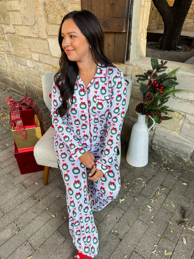 A Cozy Christmas Wreath Pajama Pants
