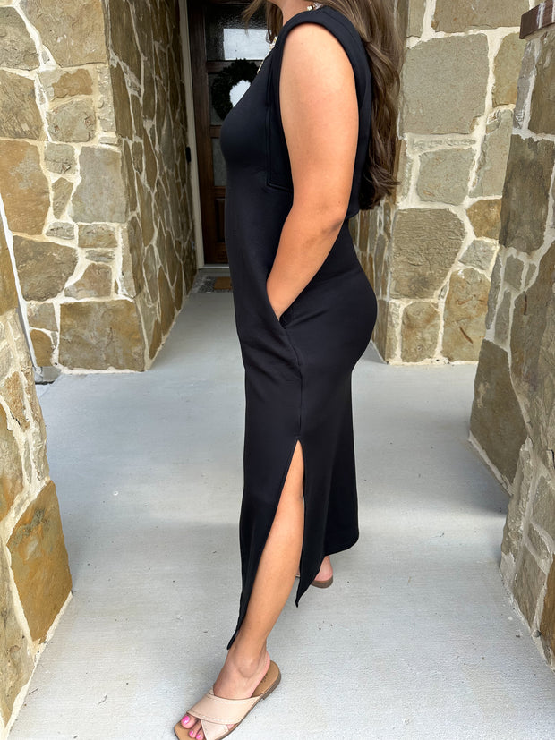 In Routine Classic Dress - Black