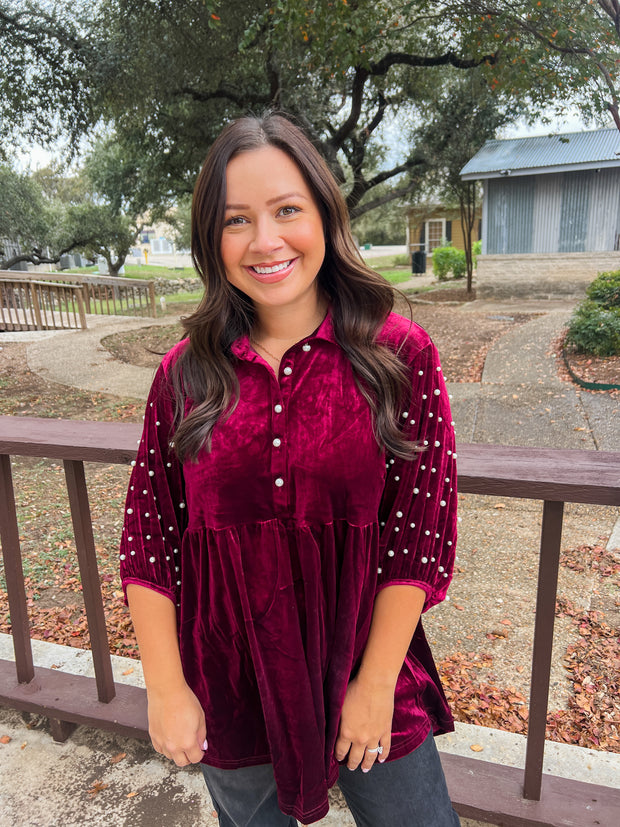 Mistletoe Moment Velvet Top - Wine