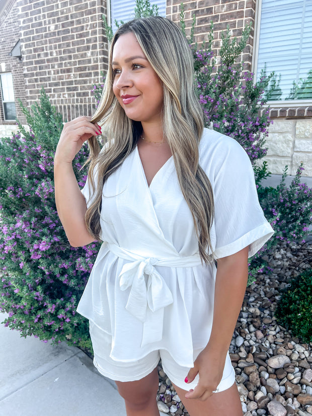Keep it Chic Top - White