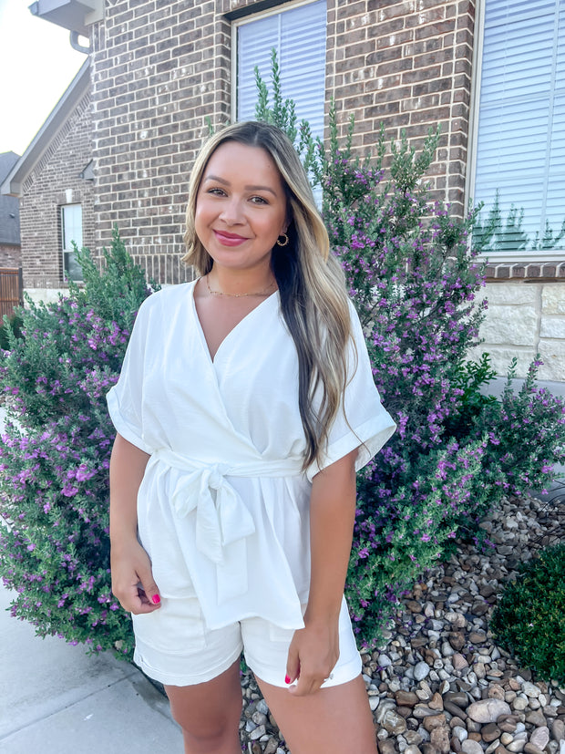Keep it Chic Top - White