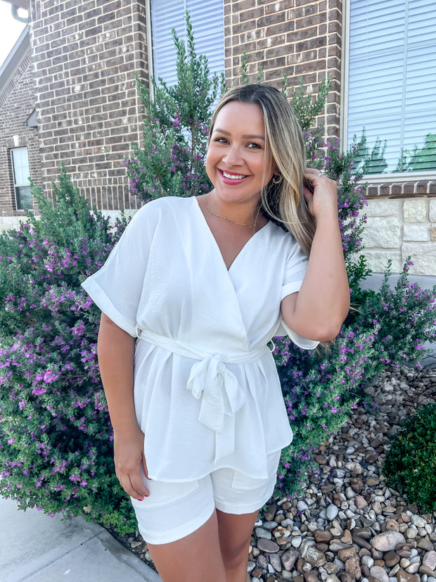 Keep it Chic Top - White