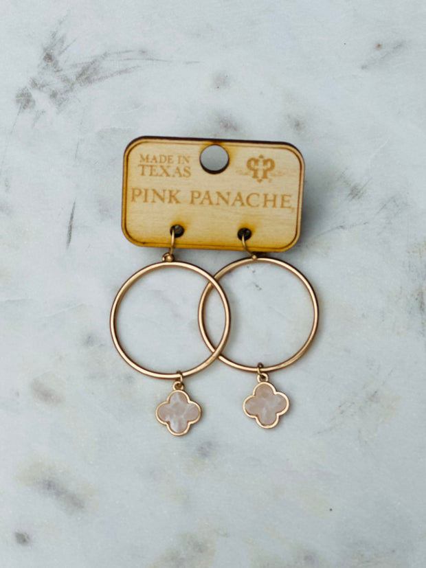 Clover Matte Earrings - Gold/Pink