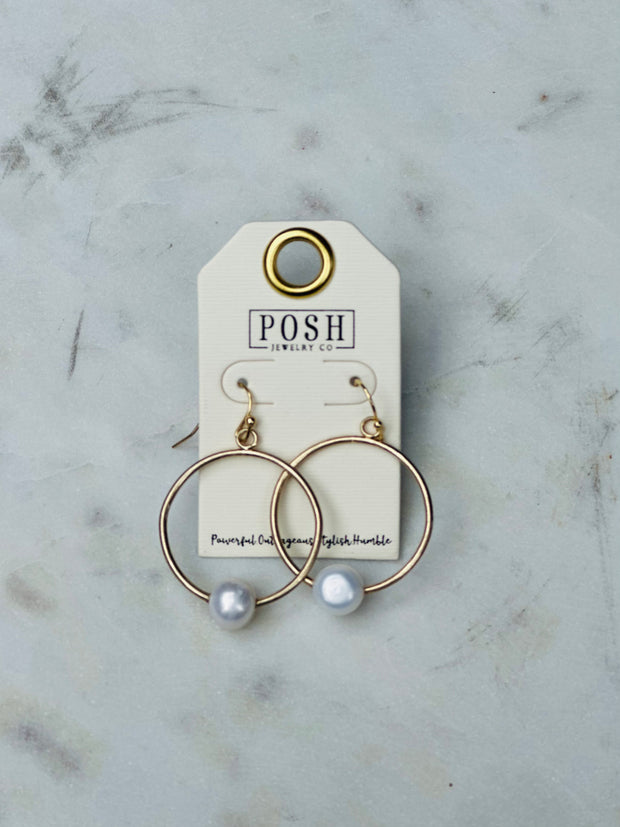 Circle Pearl Earrings