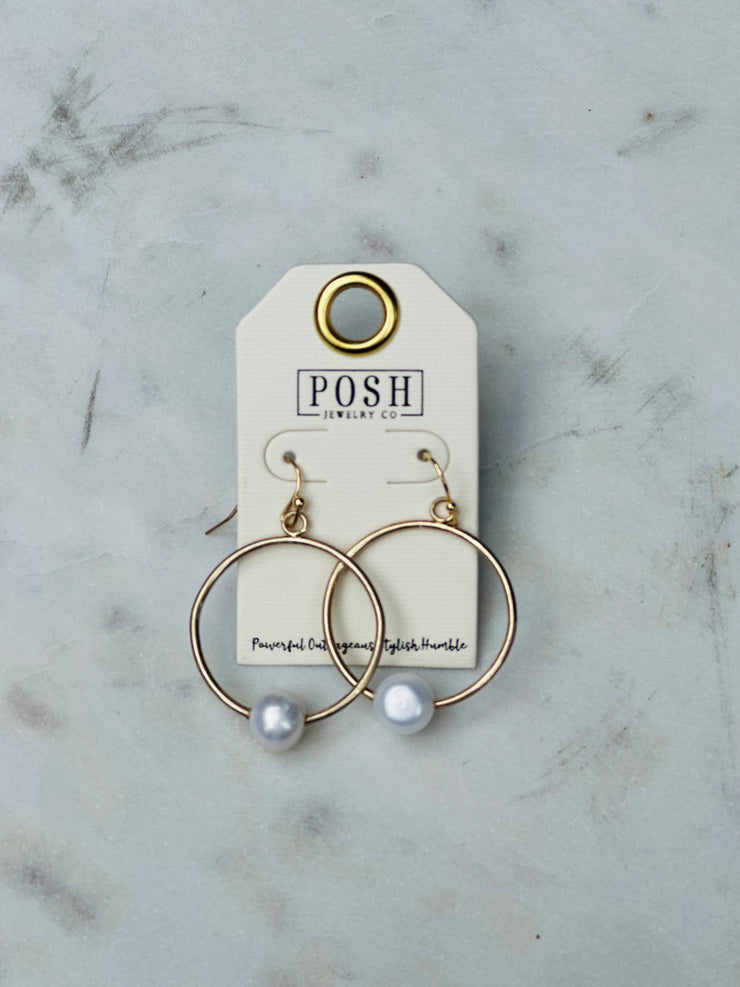 Circle Pearl Earrings